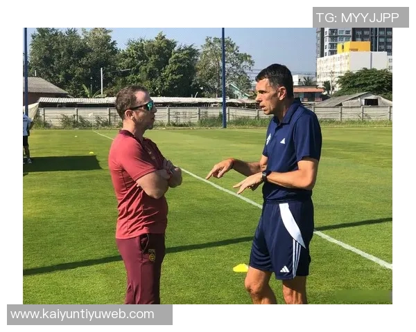 波耶特带队夺双冠后意外辞职全北现代教练生涯画上句号 波耶特带队夺双冠后意外辞职全北现代教练生涯画上句号