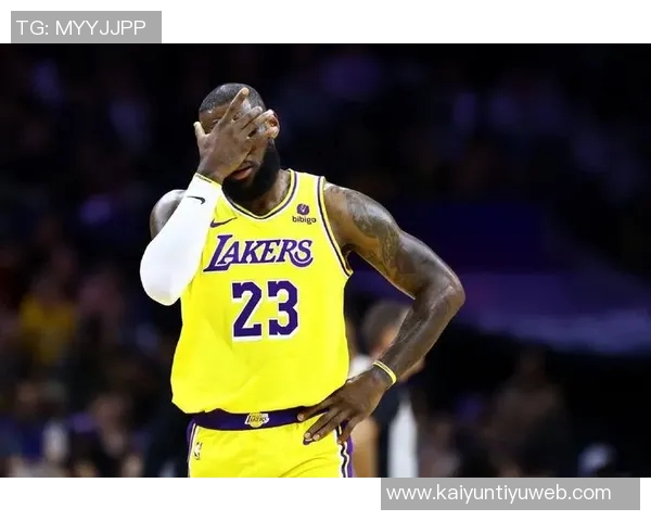 CC单场豪取30分5板10助3断3帽上一位东部球员是09年詹姆斯 CC单场豪取30分5板10助3断3帽上一位东部球员是09年詹姆斯